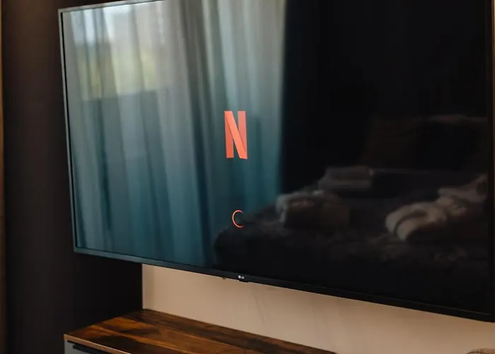 Hanza Tower Lux Sauna&pool Apartment *