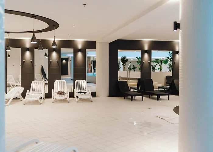 Apartment Hanza Tower Lux Sauna&pool